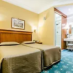 Bed & Breakfast Luxury H 2000 3*