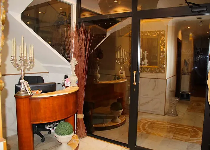 Luxury H 2000 Couette-café