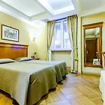 B&B Luxury H 2000 3*