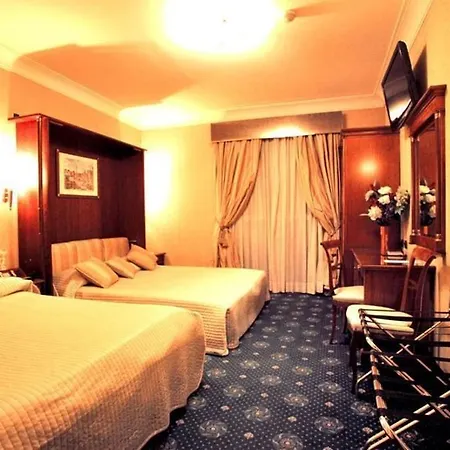 Luxury H 2000 3*