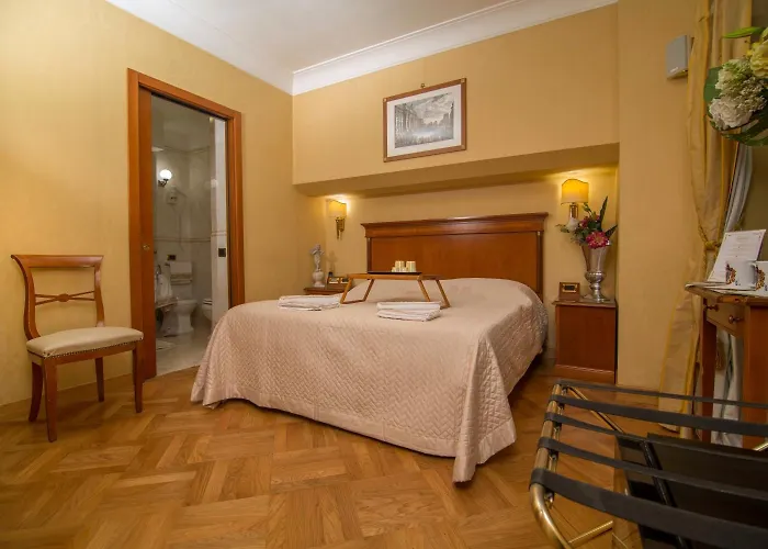 Luxury H 2000 3* Rome