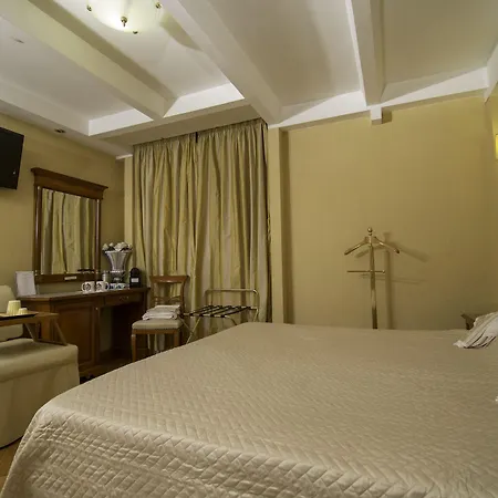Nocleg ze śniadaniem Luxury H 2000 3*