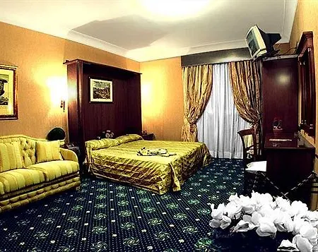 Luxury H 2000 3* Rzym