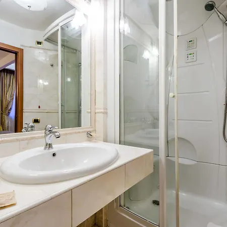 Nocleg ze śniadaniem Luxury H 2000