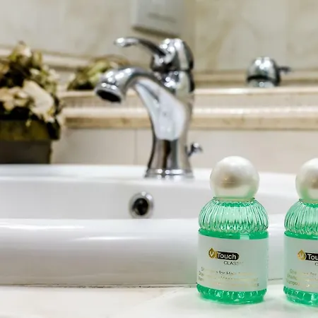Luxury H 2000 Alojamento de Acomodação e Pequeno-almoço Roma