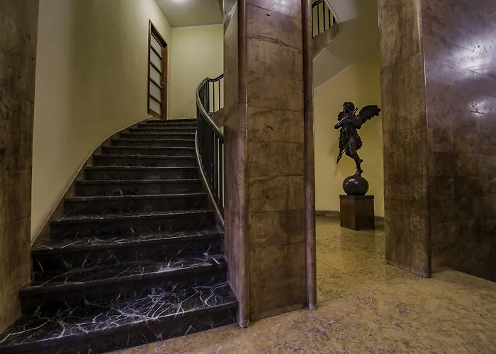 Luxury H 2000 Bed and breakfast Roma